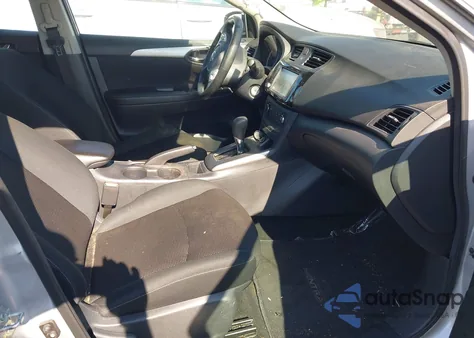 2019 Nissan Sentra S z USA, uszkodzony, nr VIN 3N1AB7AP6KY406802